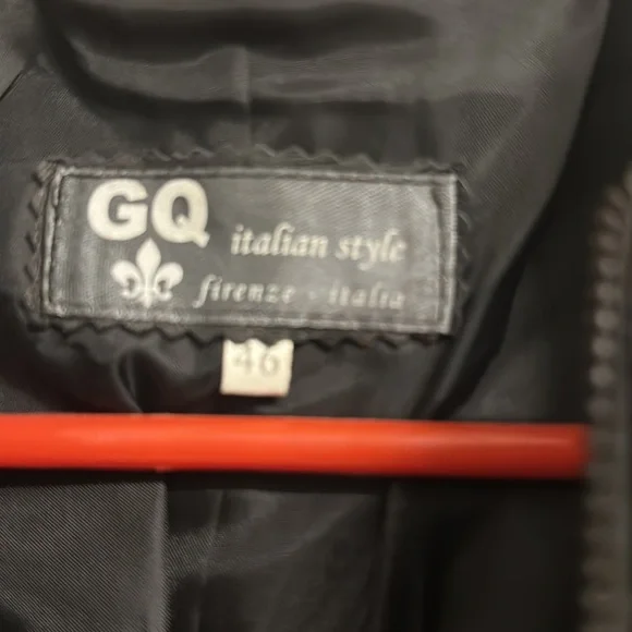 GQ Firenze-Italia Pure Leather short jacket! Classy, stylish, sassy!UK S/M! NWOT - Picture 4 of 16